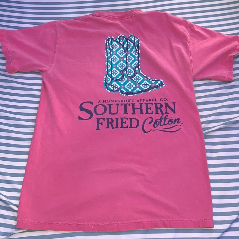 A Southern Fried Cotton T shirt. Size: kids small Color: Pink/red